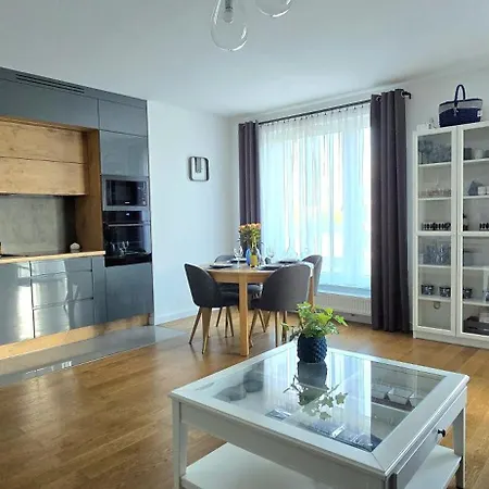 Apartment Dreams Przystan Letnica By Triapart